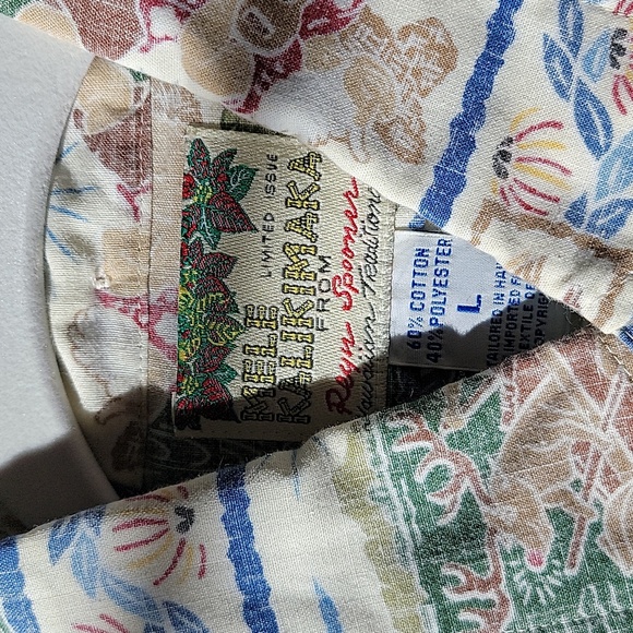 Reyn Spooner Hawaiian Traditionals limited issue Mele Kalilimaka shirt - Picture 2 of 7